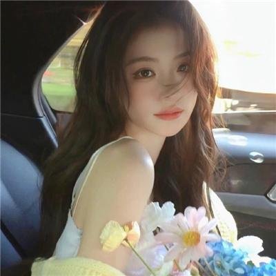 千金小姐她不装了千金小姐每天都在装穷